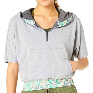 NWT-MAAJI running jacket